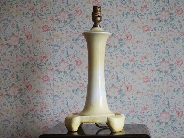 Yellow crystalline lamp.